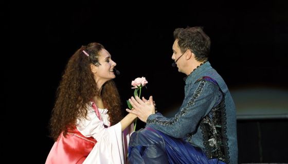 Мюзикл-шоу «Нотр-Дам де Пари» и «Ромео и Джульетта»