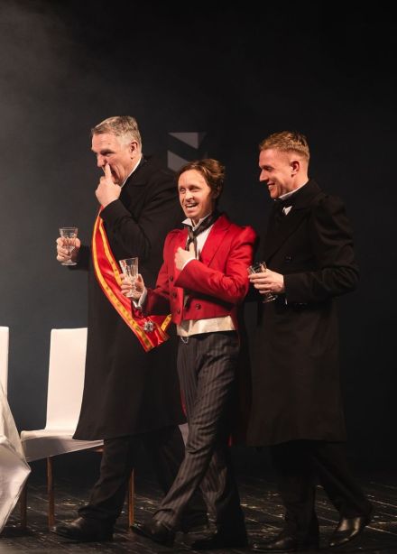 Спектакль «Мёртвые души»